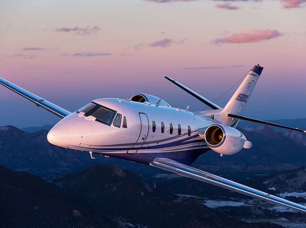 Super Light / Mid-Size — private jet seating up to 8 passengers
